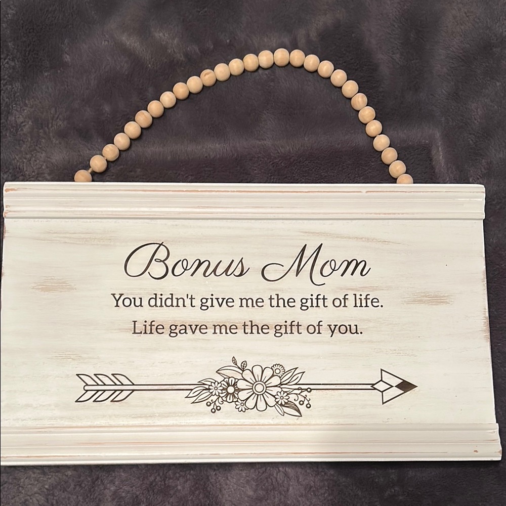 Bonus Mom Wooden Plaque with Beaded Handle